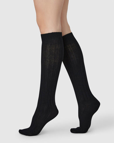 170004001-bodil-chunky-knee-highs-black-swedish-stockings-1